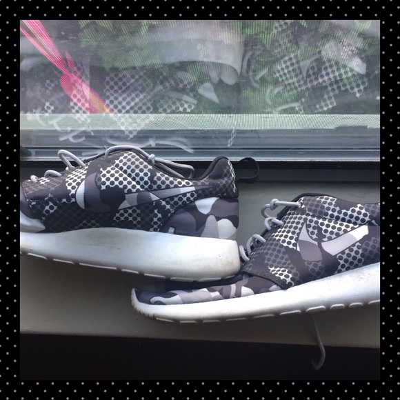 UniSex Nike Camo Kicks 👟👟 - Picture 7 of 7